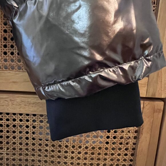 TCEC Faux Sherpa-lined Metallic Puffer Jacket - NWT - Picture 3 of 9